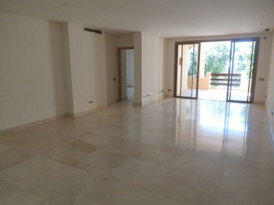 Marbella property: Apartment with 3 bedroom in Marbella 271729