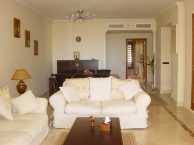 Estepona property: Apartment with 2 bedroom in Estepona 271746