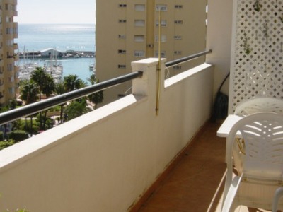 Estepona property: Apartment with 3 bedroom in Estepona, Spain 271764