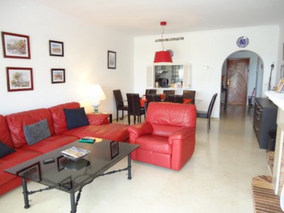 Estepona property: Apartment with 2 bedroom in Estepona 271777