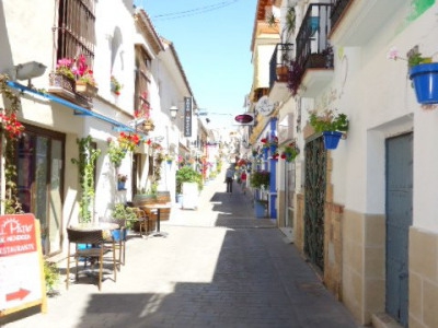 Estepona property: Commercial with 3 bedroom in Estepona 271783