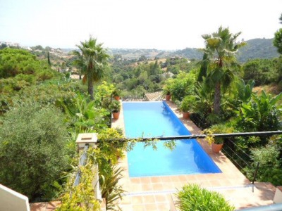 Estepona property: Villa with 4 bedroom in Estepona 271787