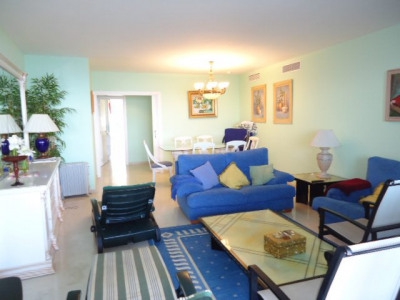 Estepona property: Apartment with 3 bedroom in Estepona 271796