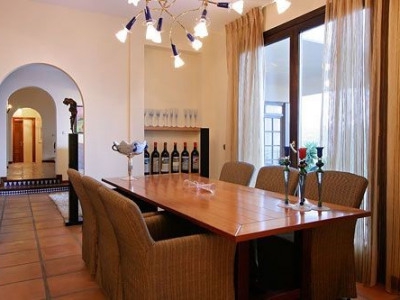 Benahavis property: Malaga property | 4 bedroom Villa 271808