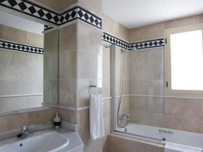 Nueva Andalucia property: Apartment with 2 bedroom in Nueva Andalucia, Spain 271844