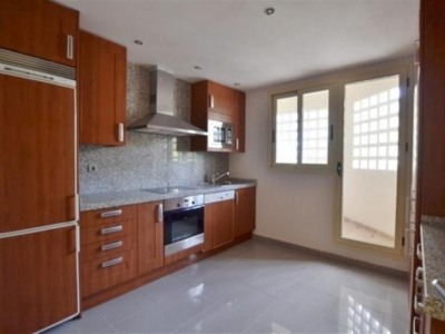 Nueva Andalucia property: Apartment for sale in Nueva Andalucia, Malaga 271844