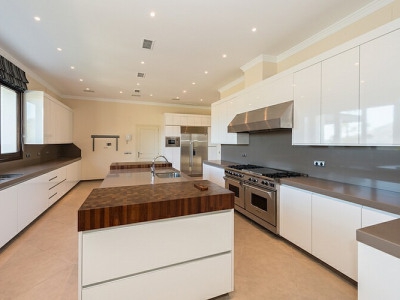 El Madronal property: Villa with 7 bedroom in El Madronal, Spain 271853