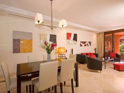 Estepona property: Apartment with 3 bedroom in Estepona, Spain 271859