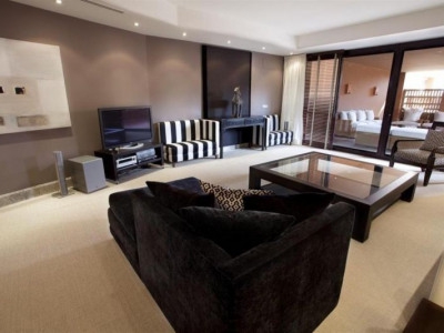Apartment with 2 bedroom in town 271871