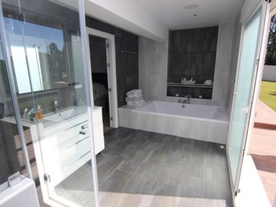 El Paraiso property: Villa with 4 bedroom in El Paraiso, Spain 271874