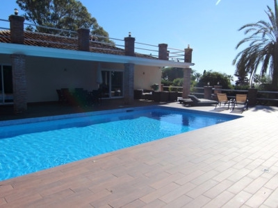 El Paraiso property: Malaga Villa 271874