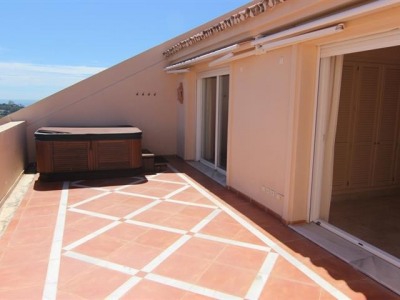 Nueva Andalucia property: Penthouse in Malaga for sale 271880