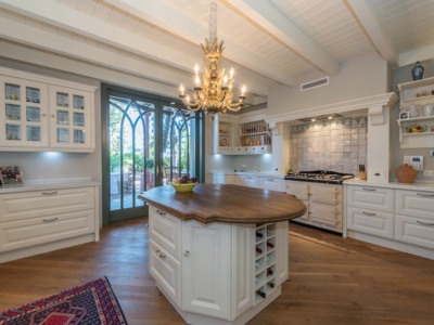 Hacienda Las Chapas property: Malaga property | 5 bedroom Villa 271881