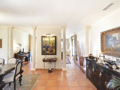 Benahavis property: Villa for sale in Benahavis, Malaga 271885