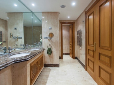 Los Monteros property: Apartment for sale in Los Monteros, Malaga 271891