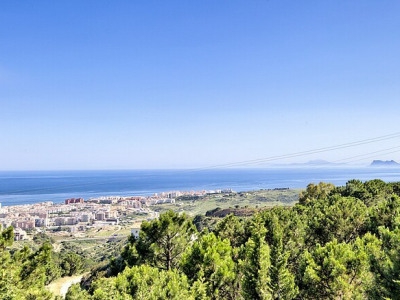 Estepona property: Villa with 3 bedroom in Estepona, Spain 271893