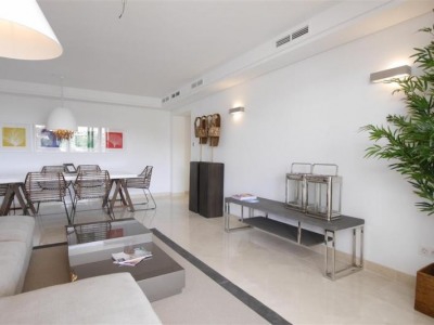 Nueva Andalucia property: Apartment for sale in Nueva Andalucia, Spain 271899