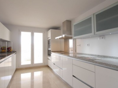 Nueva Andalucia property: Apartment with 3 bedroom in Nueva Andalucia, Spain 271899