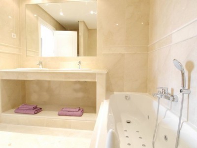 Nueva Andalucia property: Malaga property | 3 bedroom Apartment 271899