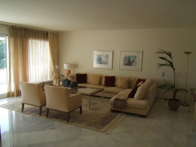 Nueva Andalucia property: Penthouse with 4 bedroom in Nueva Andalucia 271947
