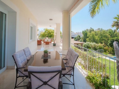 Calahonda property: Calahonda Villa 271954