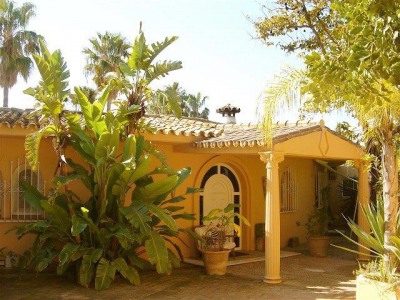 Manchones Nagueles property: Villa for sale in Manchones Nagueles, Malaga 272698