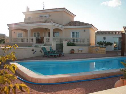 Pinoso property: Villa for sale in Pinoso, Spain 272970