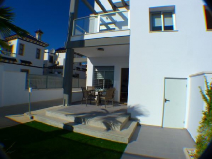 Apartment for sale in town, Spain 273044