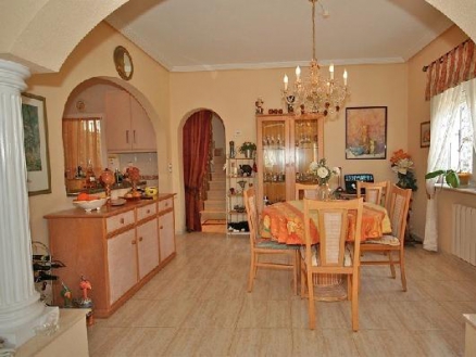 Villa with 3 bedroom in town 273046