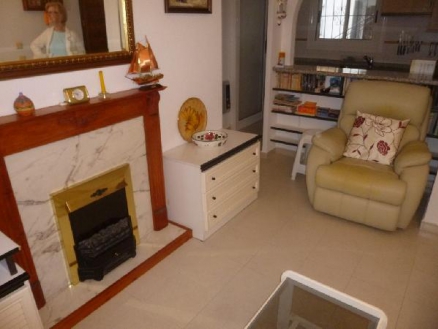 Apartment with 1 bedroom in town, Spain 273054