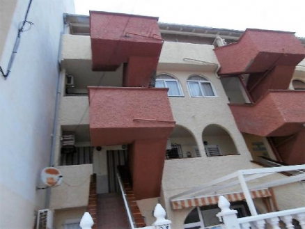 Apartment with 2 bedroom in town 273082