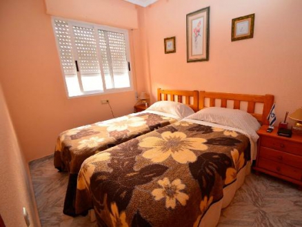  2 bedroom Apartment 273103