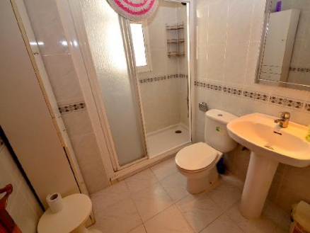  2 bedroom Apartment 273122