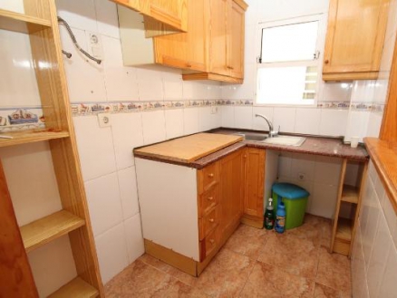  2 bedroom Apartment 273126