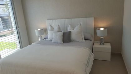 Villa with 4 bedroom in town 273639