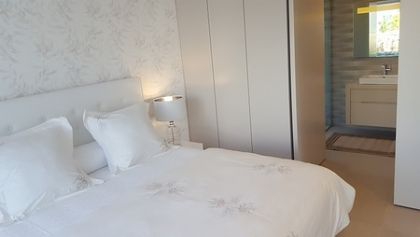 Villa for sale in town, Spain 273639