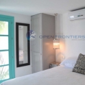 Villa for sale in town 274002