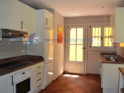 Sotogrande property: Townhome for sale in Sotogrande 274006