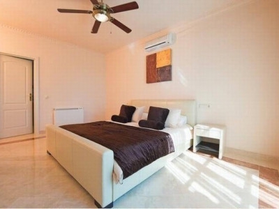 Estepona property: Malaga property | 4 bedroom Villa 274419