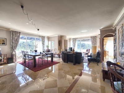 Benahavis property: Penthouse with 3 bedroom in Benahavis 274460