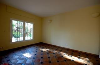 Nueva Andalucia property: Villa in Malaga to rent 274935