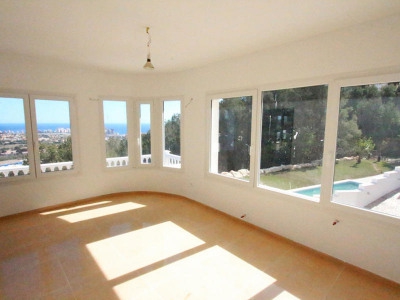 Calpe&nbsp;property:&nbsp;Alicante&nbsp;property&nbsp;|&nbsp;5&nbsp;bedroom&nbsp;Villa&nbsp;274955