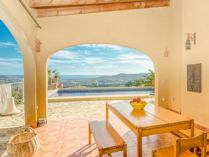 Moraira property: Villa with 2 bedroom in Moraira, Spain 275007