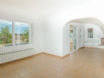 Moraira property: Villa for sale in Moraira, Alicante 275025
