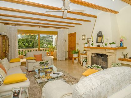 Moraira&nbsp;property:&nbsp;Alicante&nbsp;property&nbsp;|&nbsp;4&nbsp;bedroom&nbsp;Villa&nbsp;275027