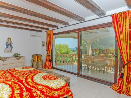 Moraira property: Alicante Villa 275035