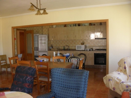 Pinoso property: Alicante Villa 275158