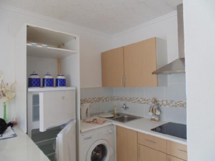  2 bedroom Apartment 275165