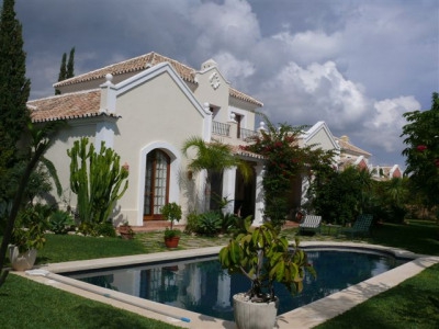 El Paraiso property: Villa for sale in El Paraiso, Malaga 275207