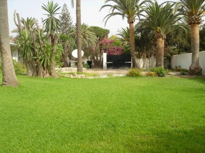 Land with bedroom in town 275238